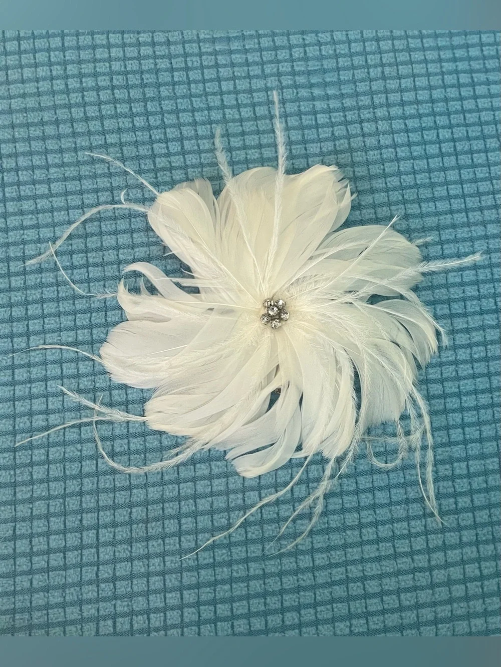 White Feather Hair Clip & Brooch | Gatsby, Bridal, Vintage-Inspired Hair Accesso